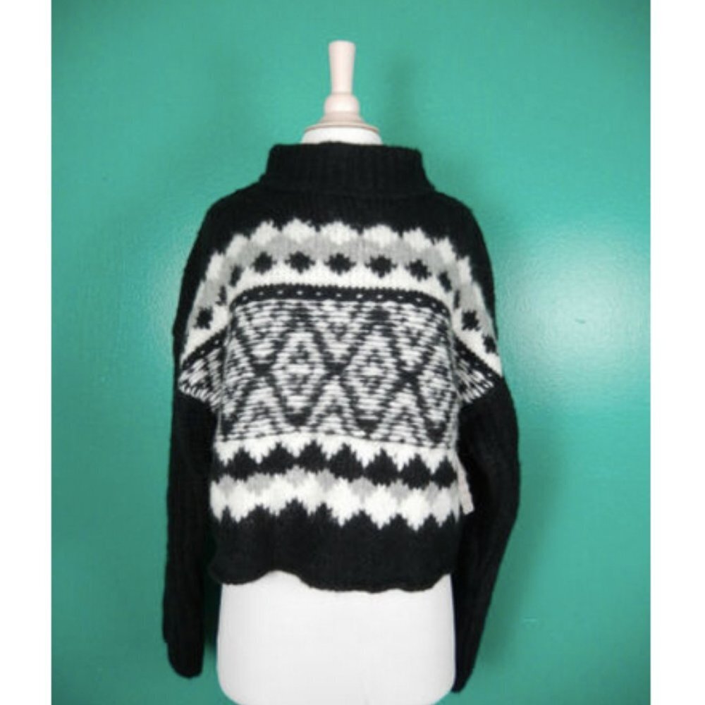 Free People Alpine Black White Mock Neck Cropped Sweater - Picture 4 of 7